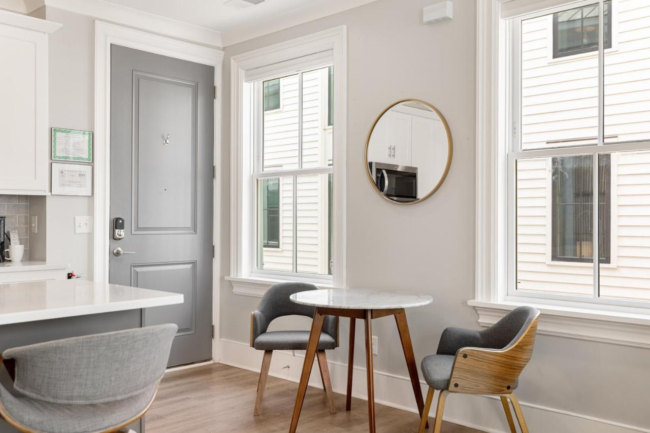 The Cooper Suite At 122 Spring Charleston Kültér fotó